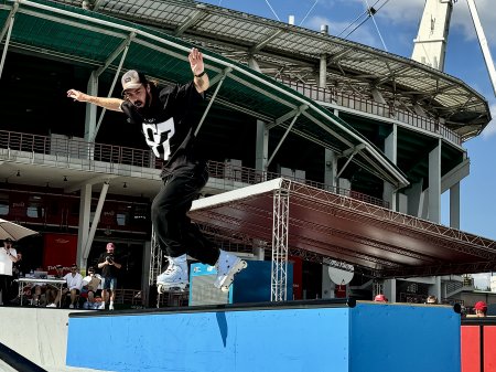 «Кипелов», Гарик Сукачев и экстрим в «Лужниках»